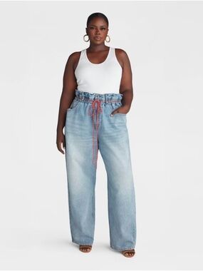 KBB by Kahlana Barfield Brown Light Wash Paperbag Waist Jeans with Drawstring